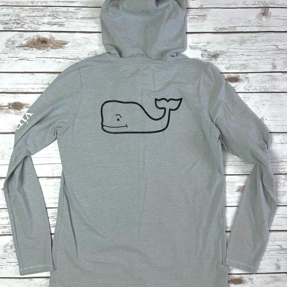Vineyard Vines Edgartown Gray Hooded Long Sleeve Logo T-Shirt S LIKE NEW - Picture 2 of 5